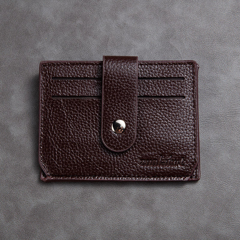 สีน้ำตาลเข้ม