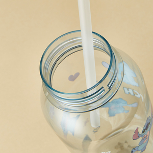 <span class=keywords><strong>Disney</strong></span> <span class=keywords><strong>Stitch</strong></span> Series Mango Pajita <span class=keywords><strong>Taza</strong></span> <span class=keywords><strong>de</strong></span> Agua <span class=keywords><strong>de</strong></span> Plástico 1000mL Linda Botella <span class=keywords><strong>de</strong></span> Agua MINISO Mayorista Personalizado - Product Image 4