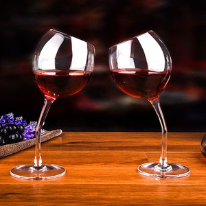 <span class=keywords><strong>Gobelet</strong></span> à vin classique en cristal transparent fait à la main avec tige courbée 350 ml Cadeau personnalisé pour la Saint-Valentin - Product Image 4