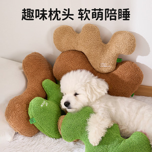 Nouvel oreiller en peluche en forme d'animal, oreiller pour chien, jouet compagnon pour chien, jouet pour chat, oreiller de couchage pour animaux de compagnie, vente en gros, e-commerce transfrontalier. - Product Image 4