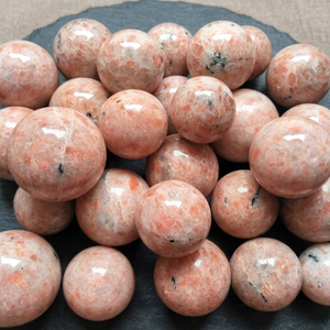 Wholesale Handmade Natural <b>Crystal</b> Agate Ball <b>Spheres</b> Flashy Sunstone for Home Decor Spiritual Rocks Feng Shui Mascot <b>Spheres</b> - Product Image 3