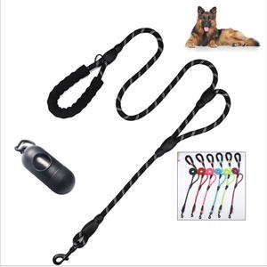 Correa de lujo para perros de alta resistencia, nailon reflectante grueso cómodo con asas dobles, acolchado de tráfico, dos dobles para entrenamiento - Product Image 1