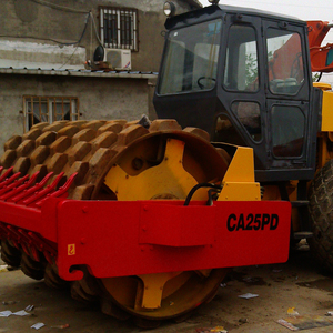 Rodillo Compactador de Doble Tambor Dynapac CA25D Usado, Modelo 2010, Motor de Gasolina, 25KN de Fuerza de Compactación, 92kW de Potencia - Product Image 1