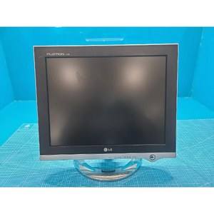 Écran LCD LG FLATRON L1520B L1520BM.AUKRG d'occasion – Pièces détachées d'équipement semi-conducteur ancien - Product Image 2