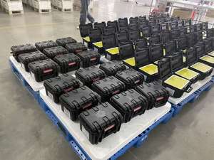 Batterie au lithium LiFePO4 à cycle profond BIXELL 12V 100Ah pour camping-car, moteur de pêche en mer et machines agricoles - Product Image 4