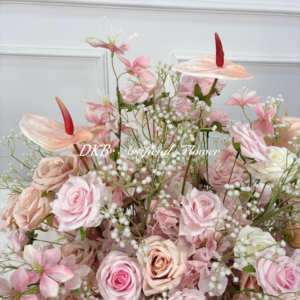 Decorazioni Floreali Artificiali di Rose Moderne e di Lusso Personalizzate all'Ingrosso, Centrotavola Fatto a Mano per Matrimoni e Festa della Mamma - Product Image 6