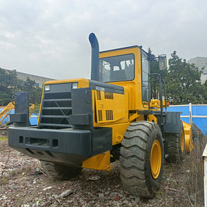 รถตักหน้า Komatsu WA320 WA300 WA380 470 มือสองคุณภาพสูง รับน้ำหนักได้ 15 ตัน เครื่องยนต์ CAT3304 กำลัง 92 กิโลวัตต์ รุ่นปี 2018 จากญี่ปุ่น - Product Image 2