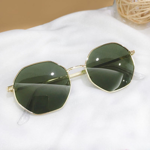 Custom logo Fashion Metal Leg Sun Glasses with Irregular <b>Frame</b> the Best Luxury Glasses for Men - Product Image 3