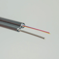 Kabel Serat Optik Tahan Cuaca dengan Penyangga Baja Galvanis Fig8 Drop Cable untuk FTTH FTTX