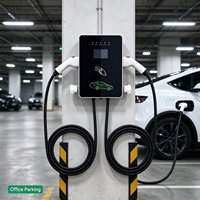 Borne de recharge murale double pour VE, station de charge AC à deux pistolets avec écran, Type 2, IP54, pour garage souterrain et parking en hall