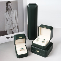 Boîte à bijoux en cuir PU EVERWIN, luxe léger, imprimé uni, bouche octogonale inclinée, fermeture à boucle avec étiquette dorée, pour bagues et bracelets