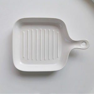 Chaoda, plato para hornear Retro <span class=keywords><strong>de</strong></span> cerámica <span class=keywords><strong>de</strong></span> 9,5 pulgadas, utensilios para hornear Rectangular <span class=keywords><strong>de</strong></span> porcelana con asa, moldes para hornear para cocinar y cenar pasteles - Product Image 4
