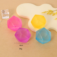 Best-seller transfrontalier : Jouet anti-stress en forme de gros cube de glace en maltose, jouet de décompression à récupération lente, jouet à presser populaire