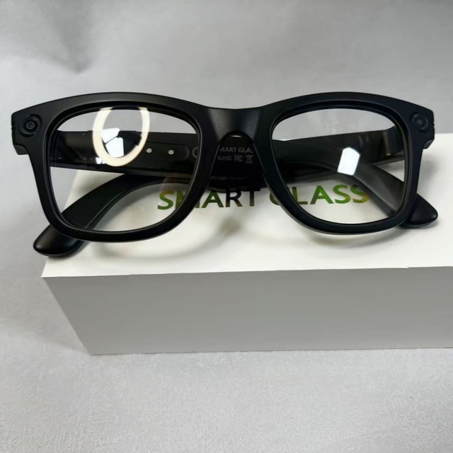 Smart Glasses with Camera 1080P 8MP AI Voice Assistant & Translator for Calling Music Player