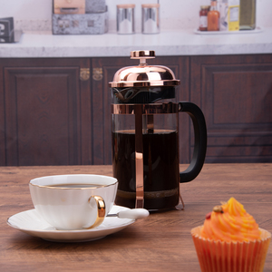 เครื่องชงกาแฟเฟรนช์เพรสขนาด 600 มล. สีโรสโกลด์เคลือบด้วยไฟฟ้า พร้อมด้ามจับตามหลักสรีรศาสตร์ ขนาดกลาง เหมาะสำหรับใช้ในบ้านและร้านกาแฟ - Product Image 5
