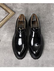 Zapatos de Plataforma de Moda para Hombre, Estilo Británico, de Negocios, Sin Cordones, de Caña Alta, Ligeros, de Cuero Genuino - Product Image 5