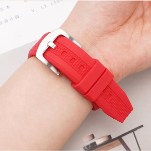 Bracelets de montre en silicone à dégagement rapide pour <span class=keywords><strong>Apple</strong></span> <span class=keywords><strong>Watch</strong></span>/Samsung Galaxy Bracelet hypoallergénique souple 20mm 22mm Compatible avec <span class=keywords><strong>Garmin</strong></span> - Product Image 6