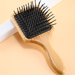 Cepillo de Pelo de Bambú con Cojín Cuadrado para Masaje del Cuero Cabelludo y Cuidado del Cabello con Mango de Bambú - Product Image 3