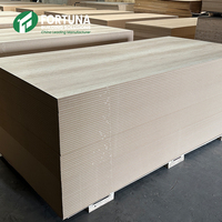 MDF Melamin-Platte 1220x2440mm 12 15 18mm E1-Qualität CE-Zertifiziert für Kleiderschrank