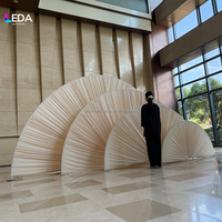LEDA Support métallique moderne en forme d'éventail pour toile de fond de mariage en tissu semi-circulaire avec rideau drapé pour la décoration d'événements de mariage