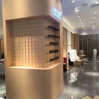 Projet de rénovation d'intérieur de magasin de vêtements : Service de conception et de fabrication tout-en-un, éco-responsable et personnalisable pour les boutiques de vêtements