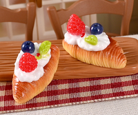 Gâteau de simulation, pain, dessert, artisanat en résine, accessoires miniatures pour maison de poupée, sushi, nourriture miniature, décorations de scène de jeu