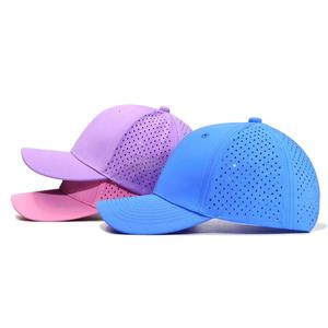 Casquette de golf style sportif à séchage rapide, perforée en maille, personnalisable avec patch PVC et broderie, pour la vente en gros - Product Image 4