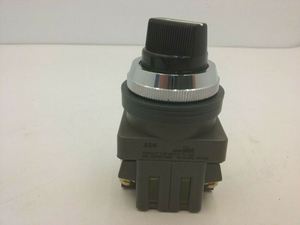 NEW ASN320 <strong>SELECTOR</strong> <strong>SWITCH</strong> 2 POSITION <strong>MAINTAINED</strong> NIB One Year Warranty - Product Image 2