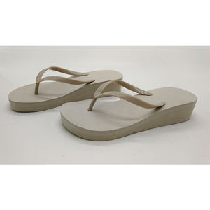 GRS 2021 nuovo stile sandalo da spiaggia <span class=keywords><strong>mare</strong></span> infradito <span class=keywords><strong>sandali</strong></span> da spiaggia all'aperto per le donne - Product Image 1