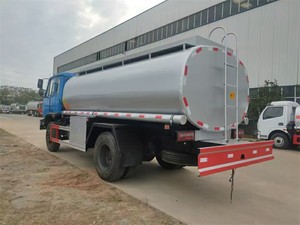 Camión Cisterna de Transporte de Aceite de Palma DongFeng 4x2 Nuevo de Fábrica con Capacidad de 10000 Litros - Product Image 6