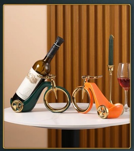 Supports à vin décoratifs en céramique faits à la main, motif fruits, forme vélo, <span class=keywords><strong>blanc</strong></span>, style luxe léger moderne, vente en gros - Product Image 2
