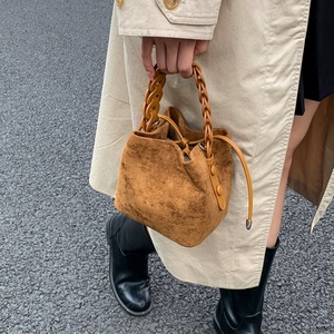 Bolso de Hombro Tipo Cubo, Estilo 2026, Versátil, de Verano, para Mujer, Bolso Cruzado, de Lujo - Product Image 3