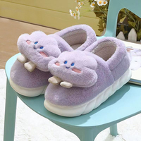 Nouveau Style nuage en peluche pantoufles Carton en peluche pour les femmes chaud hiver Couple porter fond épais intérieur extérieur pantoufles