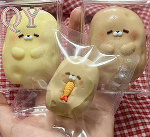QY ตราประทับมันฝรั่งน่ารักของเล่นนุ่มบีบบรรเทาความเครียดประสาทสัมผัสของขวัญแปลกใหม่สำหรับเด็กผู้ใหญ่ขายส่งการออกแบบที่กำหนดเอง - Product Image 5