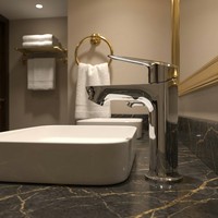Robinet de lavabo monocommande chromé en alliage de zinc, mitigeur de salle de bain à poser, avec aérateur économiseur d'eau