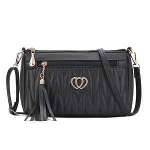 Haut <span class=keywords><strong>de</strong></span> gamme Mini bandoulière en cuir souple sac <span class=keywords><strong>de</strong></span> messager femmes d'âge moyen Niche <span class=keywords><strong>gland</strong></span> broderie décoration étanche fermeture éclair - Product Image 5