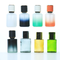 Diffuseur d'huiles essentielles d'aromathérapie colorée de 120ml en gros bouteille de désodorisant de voiture bouteille de parfum vide bouteille de parfum parfum