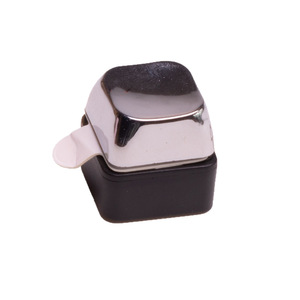 Mini porte-clés farfelu, gadget amusant et original, anneau anti-stress portable pour blagues de fête - Product Image 3