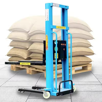 Offre Spéciale Mini auto-charge main pousser chariot élévateur Seri gerbeur de palettes élévateur Electr auto-chargement empileur