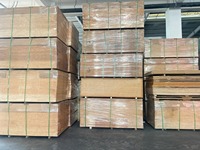 Panneau de panneaux de particules de 18mm imperméable à l'eau de qualité pour meubles Panneau en bois Contreplaqué OSB en mélamine économique