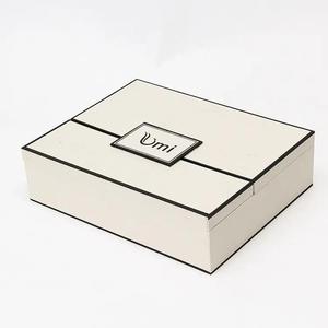 Direct Selling Leather Gift <b>Box</b> Custom Print White Paper <b>Box</b> Magnet Paper Jewelry <b>Box</b> with Insert Foam - Product Image 5
