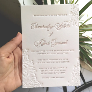 Invitación <span class=keywords><strong>de</strong></span> Boda Elegante y Minimalista con Grabado en Relieve, Impresa con Letterpress, para Ceremonia <span class=keywords><strong>de</strong></span> Boda Sencilla, Despedida <span class=keywords><strong>de</strong></span> Soltera, Fiesta <span class=keywords><strong>de</strong></span> Compromiso o Evento - Product Image 1