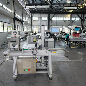 Machine de codage et de positionnement automatique pour crayons à sourcils, haute précision, marquage, lecture de codes uniques, conformité aux normes GS1, traçabilité - Product Image 5
