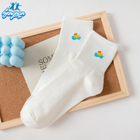 Service OEM Chaussettes en coton de haute qualité avec logo personnalisé Chaussettes drôles à la mode Chaussettes colorées à motifs pour femmes