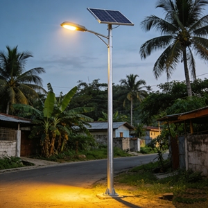Customized Hepu 6M-15M Single Arm Galvanized Steel <b>Solar</b> Street <b>Light</b> Pole <b>Post</b> Hot Dip 5-Year Warranty 200km/h Wind - Product Image 1