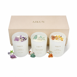 Bougie parfumée en cire de soja AIKUN OEM, emballage personnalisé, pot en verre cristal de luxe pour la décoration de la maison, bougie d'aromathérapie - Product Image 3