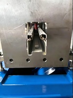 Bangnuo Machinery, fournisseur de machines de formage à froid de rails de guidage pour portes à enroulement galvanisées de haute qualité certifiées CE