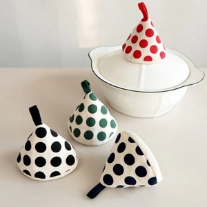 Guante de Cocina Triangular Antideslizante con Aislamiento Térmico, Resistente a Altas Temperaturas, de Algodón, Portátil - Product Image 3