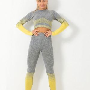 Ensemble de Sport pour Femme Sans Couture, Haut à Manches Courtes de Sport à Séchage Rapide pour l'Extérieur et Pantalon Long de Fitness Taille Haute Galbant - Product Image 6