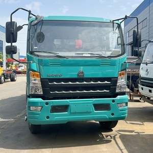 <span class=keywords><strong>Camion</strong></span> à ordures Howo 8cbm 9cbm 4*2 4*4 à compression pour le ramassage des déchets - Product Image 4